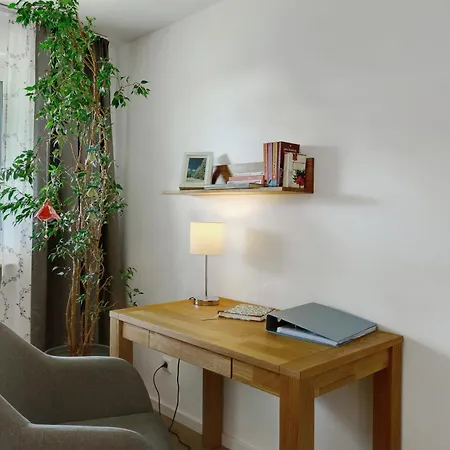 Apartment Staffe *